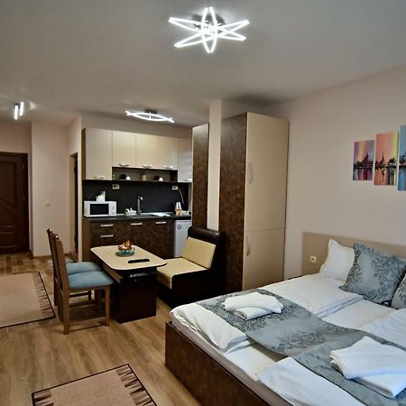 فيلينغراد Madini Apartment المظهر الخارجي الصورة