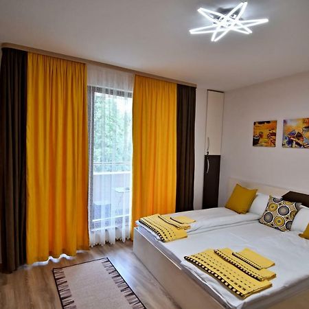 فيلينغراد Madini Apartment المظهر الخارجي الصورة