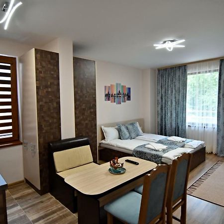 فيلينغراد Madini Apartment المظهر الخارجي الصورة