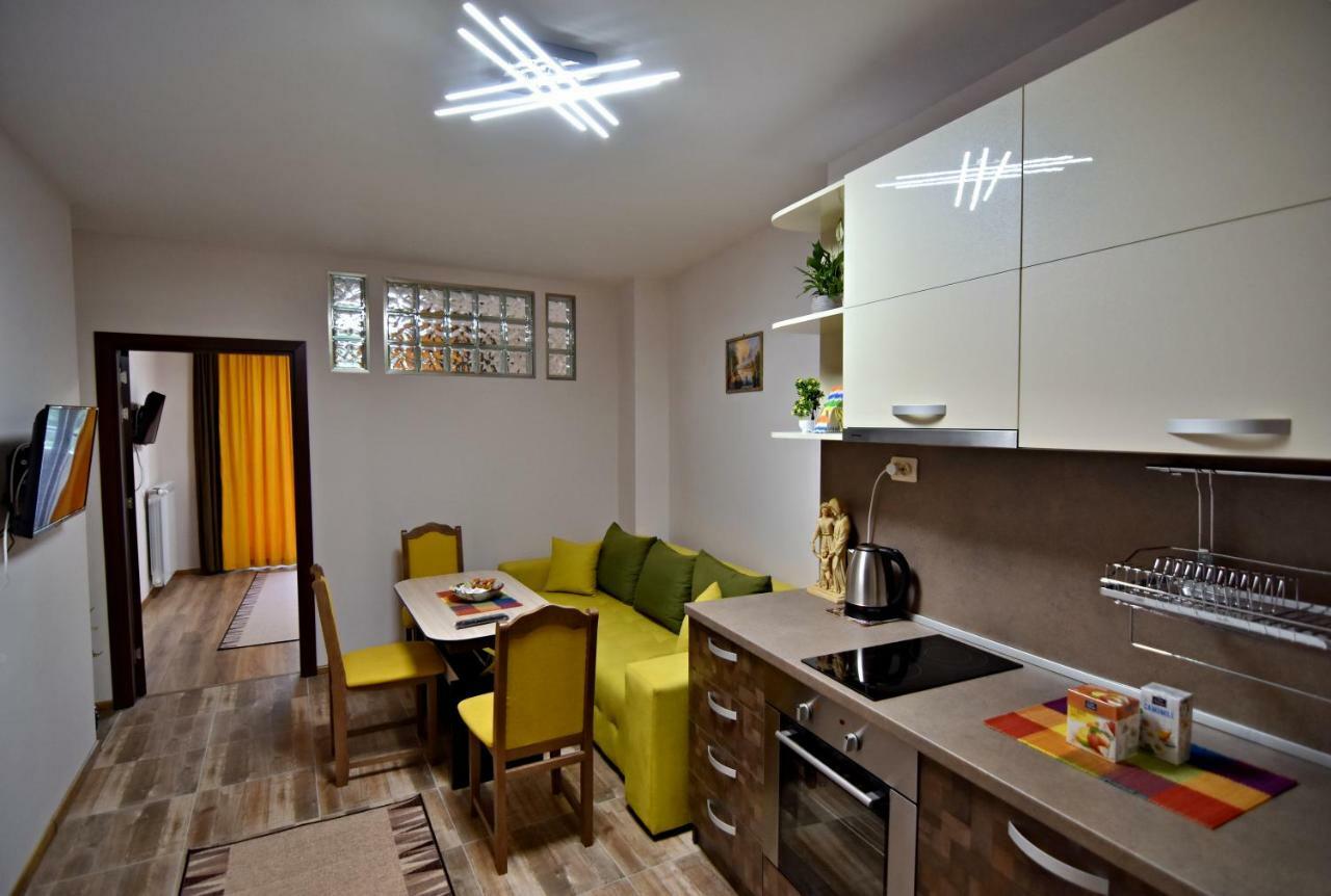 فيلينغراد Madini Apartment المظهر الخارجي الصورة