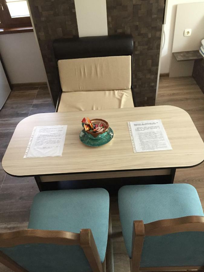 فيلينغراد Madini Apartment المظهر الخارجي الصورة